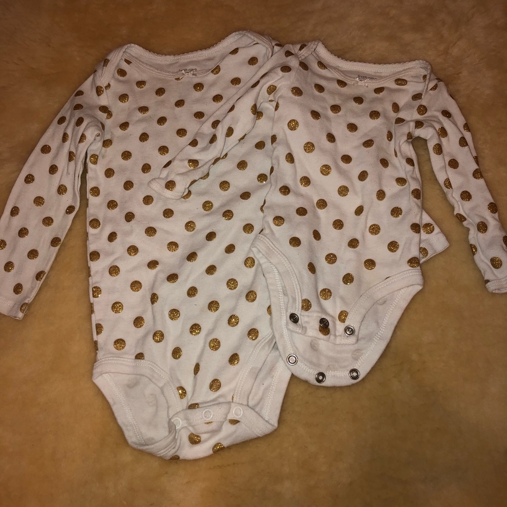 Carters 18month and NB Onsie